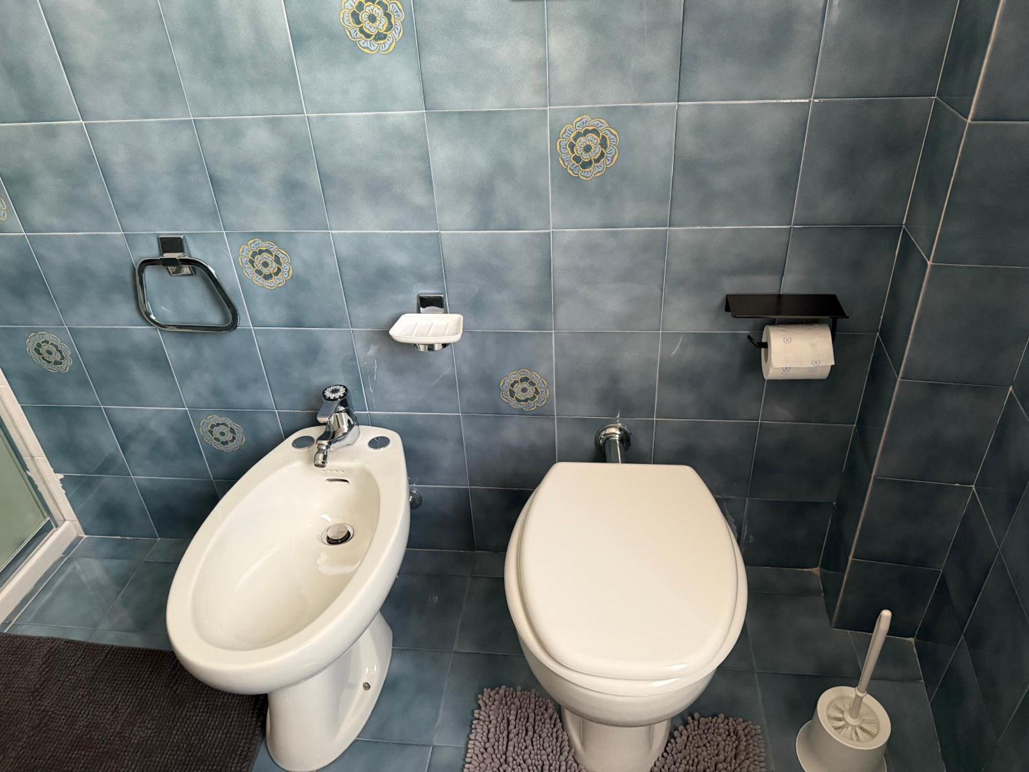 Appartamento Spazioso Con 3 Camere Da Letto Riva del Garda Buitenkant foto