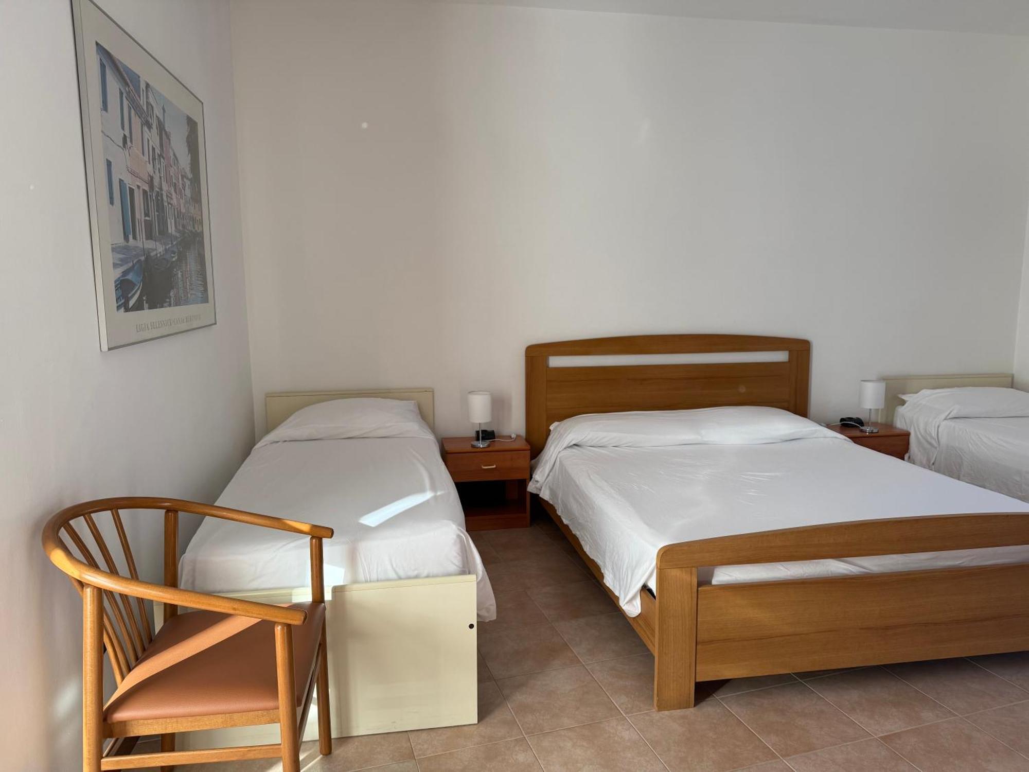 Appartamento Spazioso Con 3 Camere Da Letto Riva del Garda Buitenkant foto