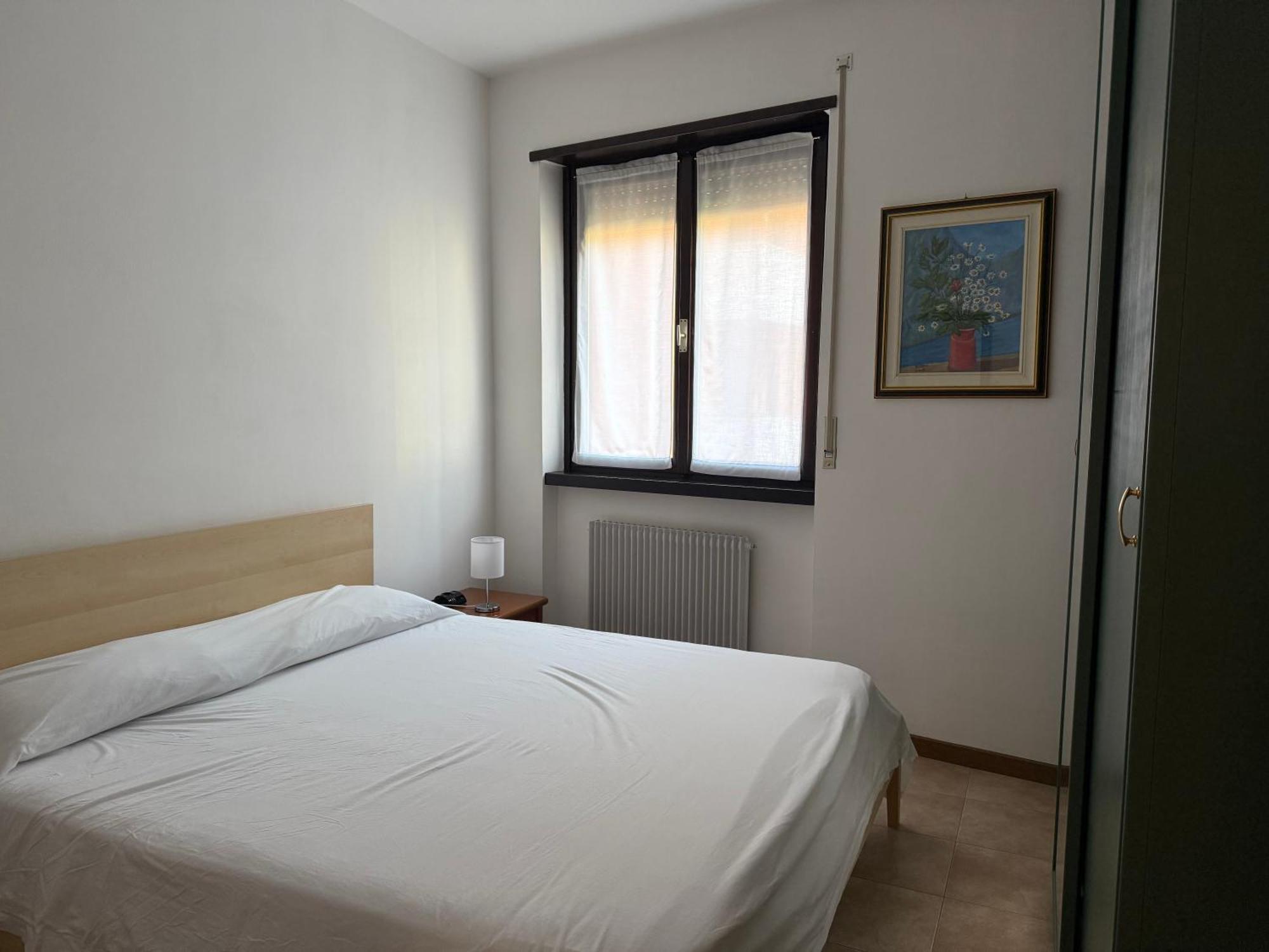 Appartamento Spazioso Con 3 Camere Da Letto Riva del Garda Buitenkant foto